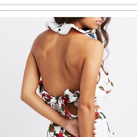 White floral ruffle trim crop top - Picture 2 of 8